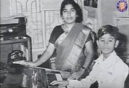a.r.rahman with mother